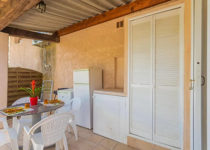 Les Cyclamens- Les Ecureuils